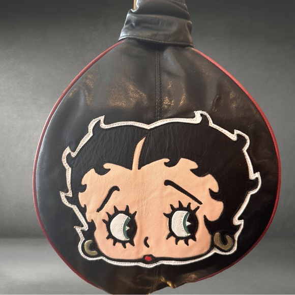 Betty Boob collectors item Black Kid Leather Shoulder /Backpack - Picture 2 of 7